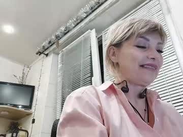 Mistyq88 May 15, 2025 Chaturbate stream image