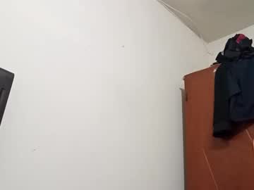 Calisur2004 May 15, 2025 Chaturbate stream image