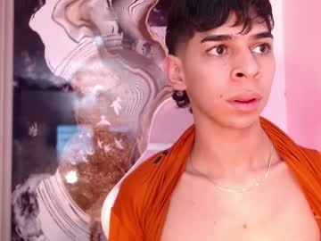 Cristhian_Slytherin May 15, 2025 Chaturbate stream image
