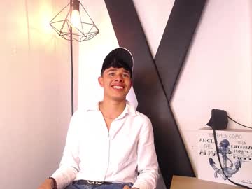Alexis_Evanss May 16, 2025 Chaturbate stream image