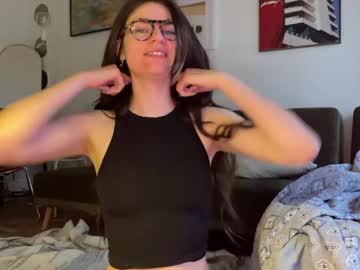 Hunky_Dory1 May 16, 2025 Chaturbate stream image