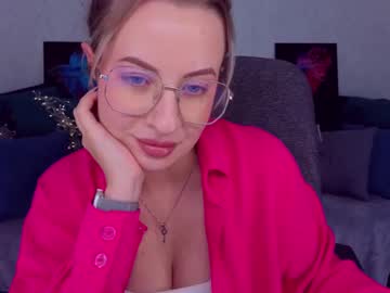 Elisabethmills May 16, 2025 Chaturbate stream image