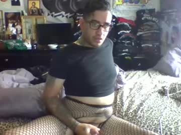 Gothvampfem May 16, 2025 Chaturbate stream image