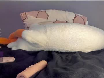 Neiljungg May 16, 2025 Chaturbate stream image