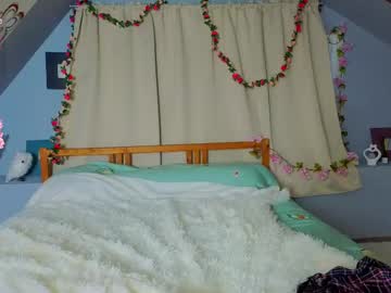 Elaravyne May 16, 2025 Chaturbate stream image