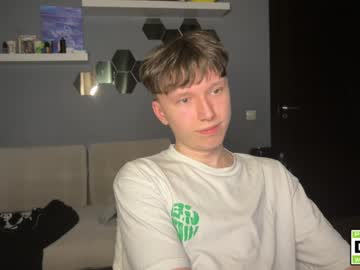 Malcolm_Yang May 16, 2025 Chaturbate stream image
