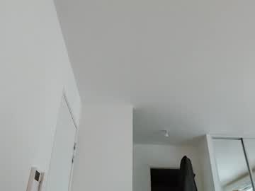 Softndwear May 16, 2025 Chaturbate stream image