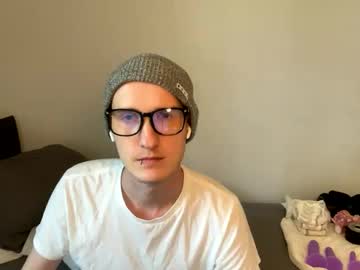 Chadbentley420 May 16, 2025 Chaturbate stream image