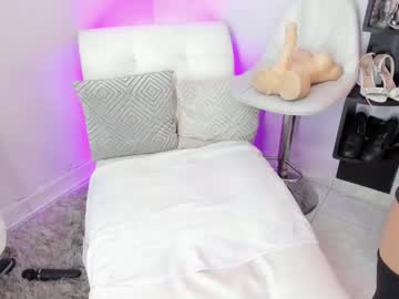 Sophiee_20 stream photo from May 17, 2025