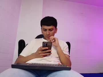 Luckas_Frostt May 17, 2025 Chaturbate stream image