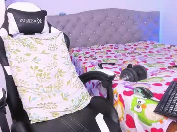 Juan_Bruce May 17, 2025 Chaturbate stream image