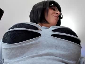 Superioralphacouple May 17, 2025 Chaturbate stream image