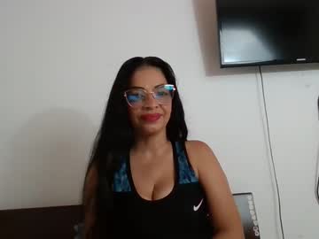 Vickyy_Kiss May 17, 2025 Chaturbate stream image