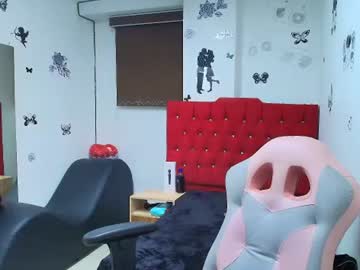 Miahernadez303av May 17, 2025 Chaturbate stream image