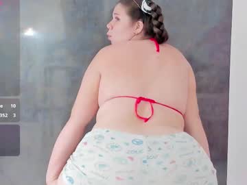 Mikahela_ May 17, 2025 Chaturbate stream image