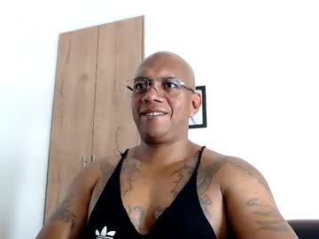 Tom_Miller May 17, 2025 Chaturbate stream image