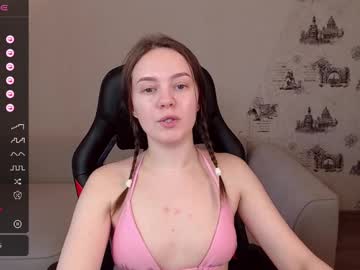 _Little_Sunshine_ May 17, 2025 Chaturbate stream image