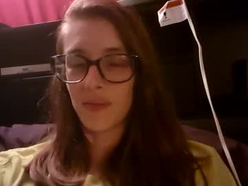 Phoenixs_Candy33 May 17, 2025 Chaturbate stream image