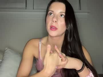 Elle67 May 17, 2025 Chaturbate stream image