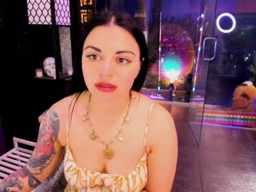 Alma_Pearl May 17, 2025 Chaturbate stream image