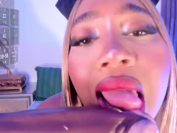 Alisoon_Moon May 17, 2025 Chaturbate stream image