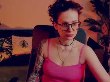 Oliviamcclean May 17, 2025 Chaturbate stream image
