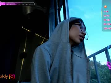 Jinny_Gold May 17, 2025 Chaturbate stream image