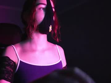Lavinda_Lin May 17, 2025 Chaturbate stream image