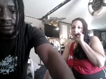 Chaotic_Bliss May 17, 2025 Chaturbate stream image