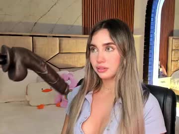 Emilyhendrix_ May 17, 2025 Chaturbate stream image