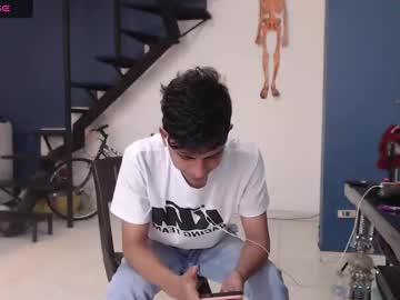 Andressdean May 17, 2025 Chaturbate stream image