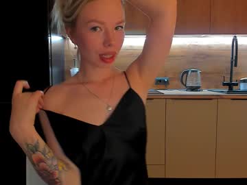 Olivia_Bells May 17, 2025 Chaturbate stream image