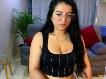 Tessa_Drawing May 17, 2025 Chaturbate stream image