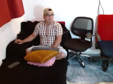 Danna_Garcia12 May 18, 2025 Chaturbate stream image
