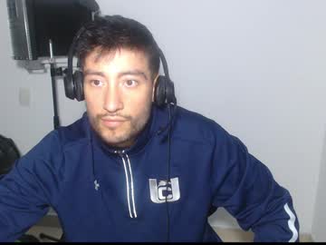 Dalton_Barros May 18, 2025 Chaturbate stream image