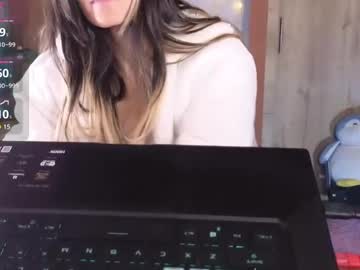 Dafne_Shark May 18, 2025 Chaturbate stream image