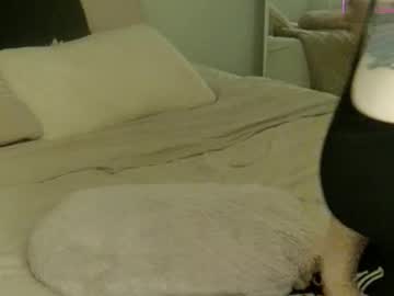 Julimonroe May 18, 2025 Chaturbate stream image