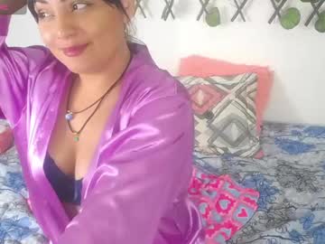 Gia_Montana May 18, 2025 Chaturbate stream image