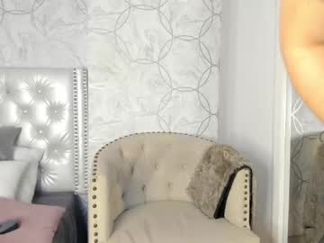 Lu_Rouge May 18, 2025 Chaturbate stream image