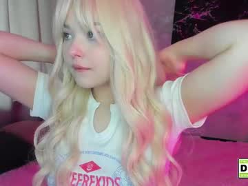 Layladreamer May 18, 2025 Chaturbate stream image