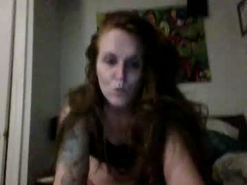 Mamafoxxx911 May 18, 2025 Chaturbate stream image