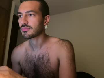 Marianofr May 18, 2025 Chaturbate stream image