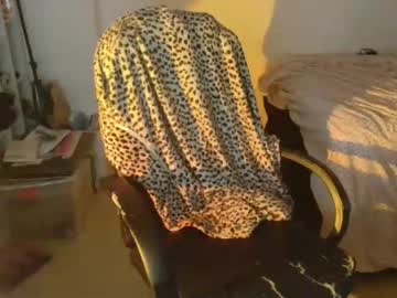 Lilyswear May 18, 2025 Chaturbate stream image