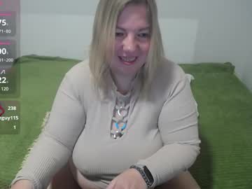 Margaret_Gem May 18, 2025 Chaturbate stream image