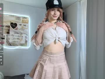 Piera_ May 18, 2025 Chaturbate stream image
