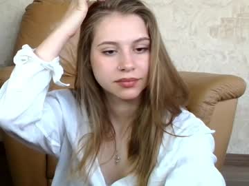 Wira_Witch May 18, 2025 Chaturbate stream image