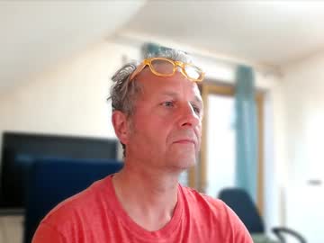 Hondowill May 18, 2025 Chaturbate stream image