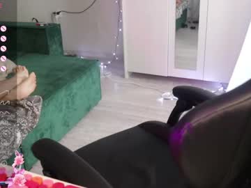_Viv1an_ May 18, 2025 Chaturbate stream image