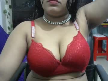 Sruti23 May 18, 2025 Chaturbate stream image