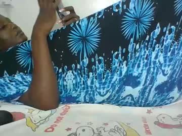 Chocolateskin4 May 18, 2025 Chaturbate stream image